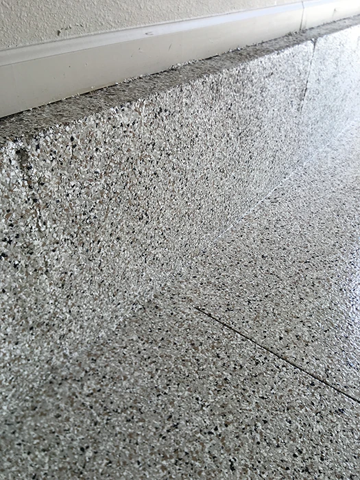 Flake Floor Brick Red Blend