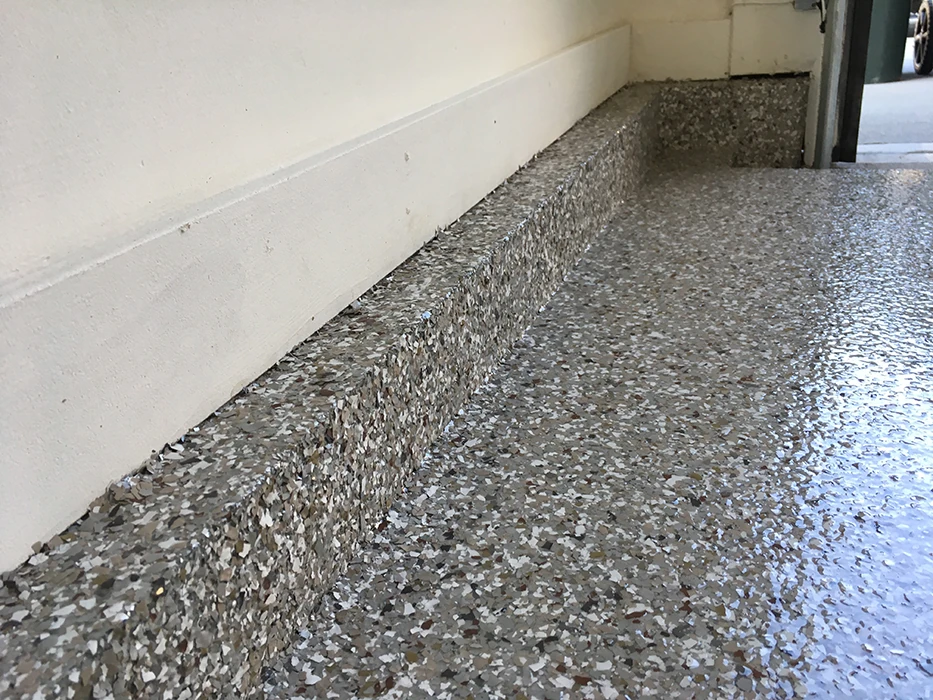 Flake Floor Gravel Grey Blend